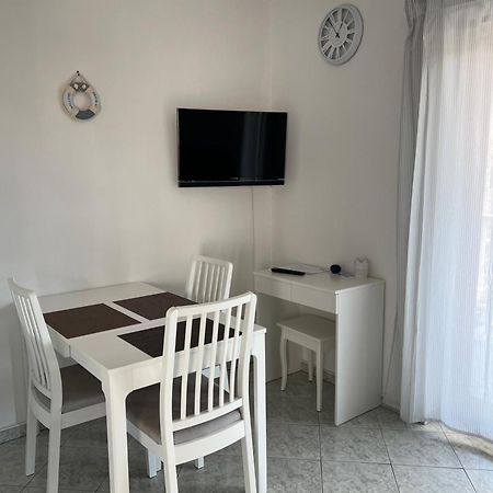 Nada And Family Apartman Rovinjsko Selo Kültér fotó