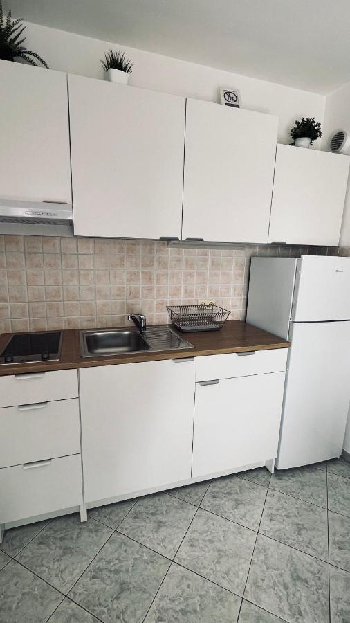Nada And Family Apartman Rovinjsko Selo Kültér fotó